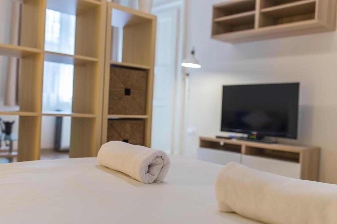 Yo Pauley! Apartment บูดาเปสต์ ภายนอก รูปภาพ